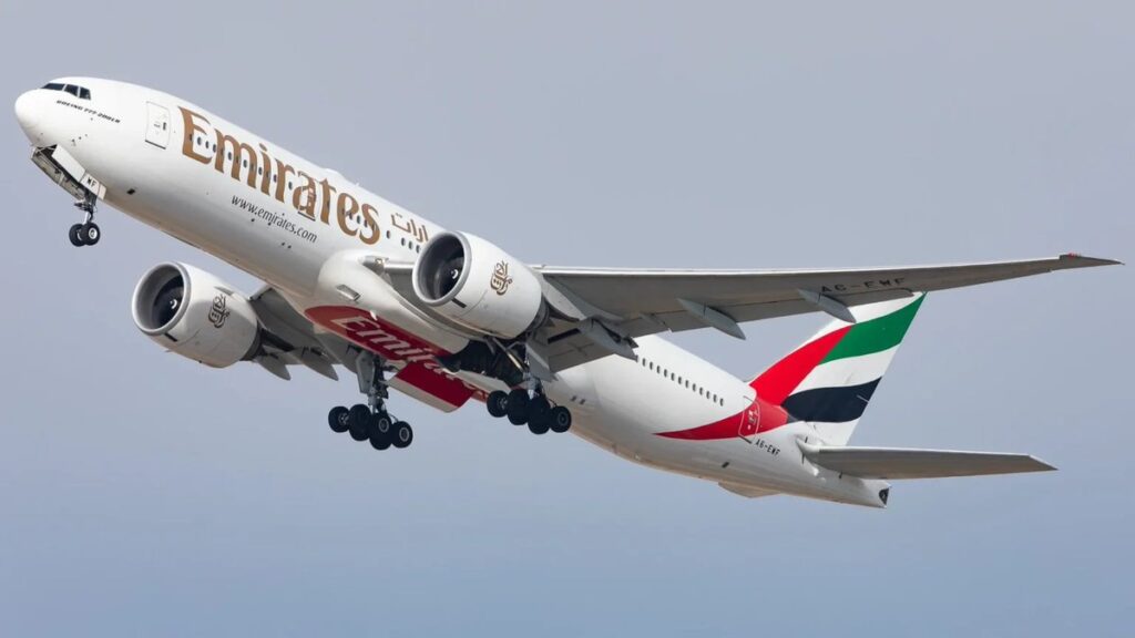 Birleşik Krallık Hava Trafik Kontrol Arızası Emirates Seferlerini Aksattı Emirates