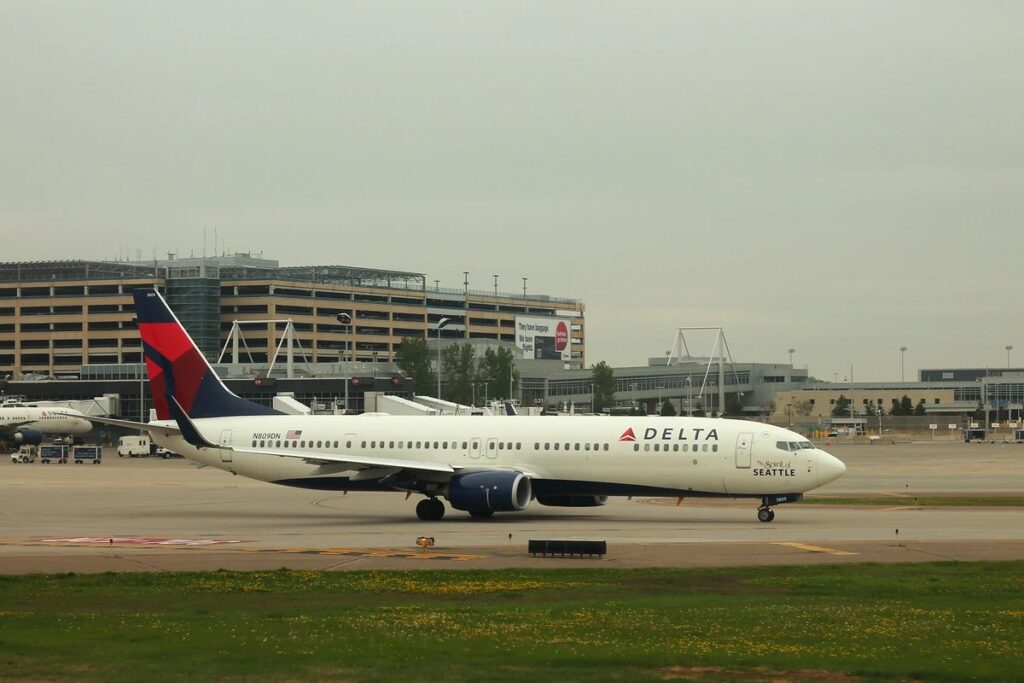 Delta Uçağında Kabin Basıncı Sorunu: Rota Las Vegas’a Çevrildi Delta Air Lines