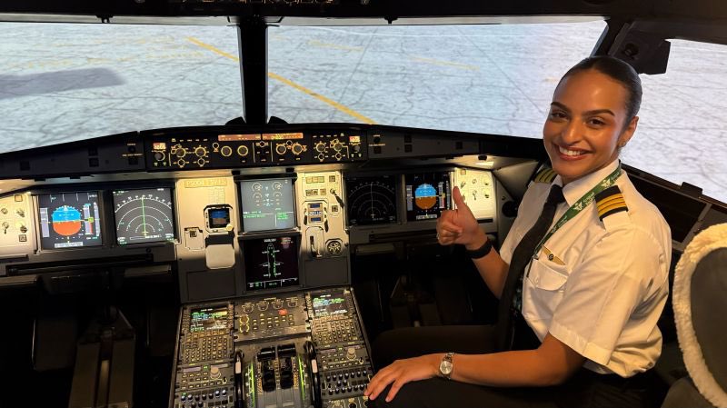 Saudia’nın İlk Kadın Pilotu A320 Filosunda Göreve Başlıyor Saudia