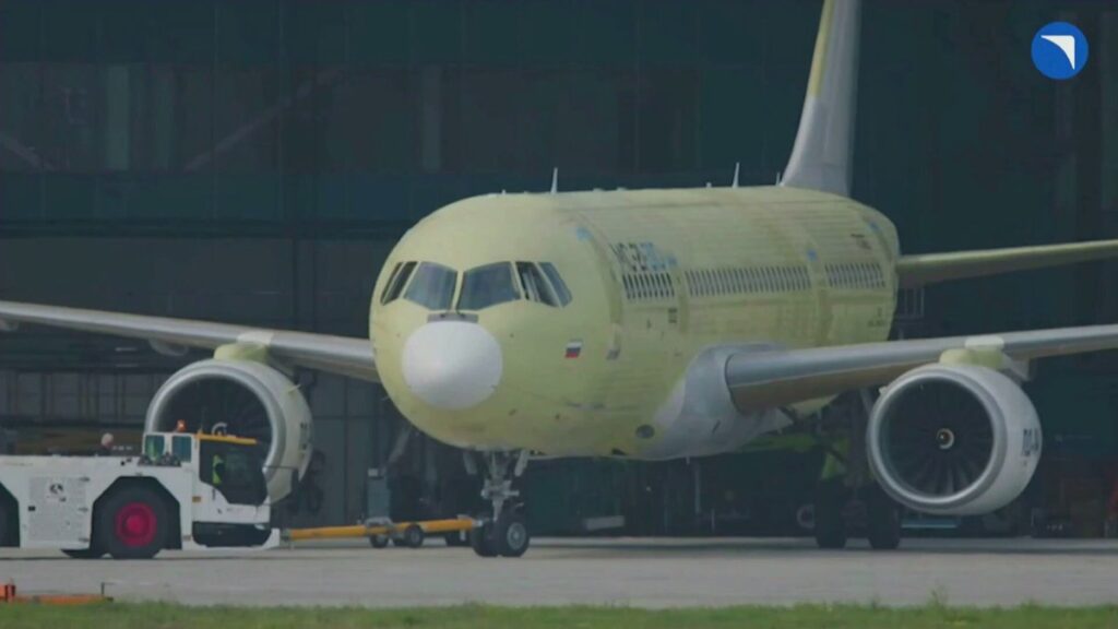 Yerli Sistemlerle Üretilen İlk MC-21-310 Gökyüzüyle Buluştu Yerli Sistemlerle Üretilen İlk MC-21-310 Gökyüzüyle Buluştu