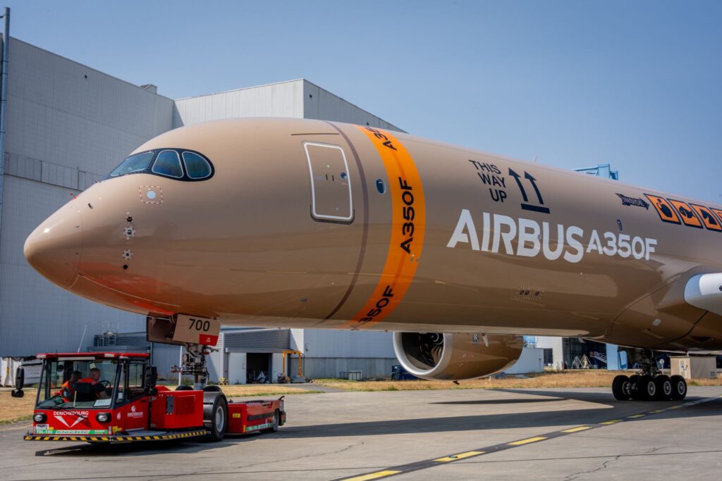 İlk A350F Boya Atölyesinden Çıktı, İlk Uçuş İçin Takvim Netleşti