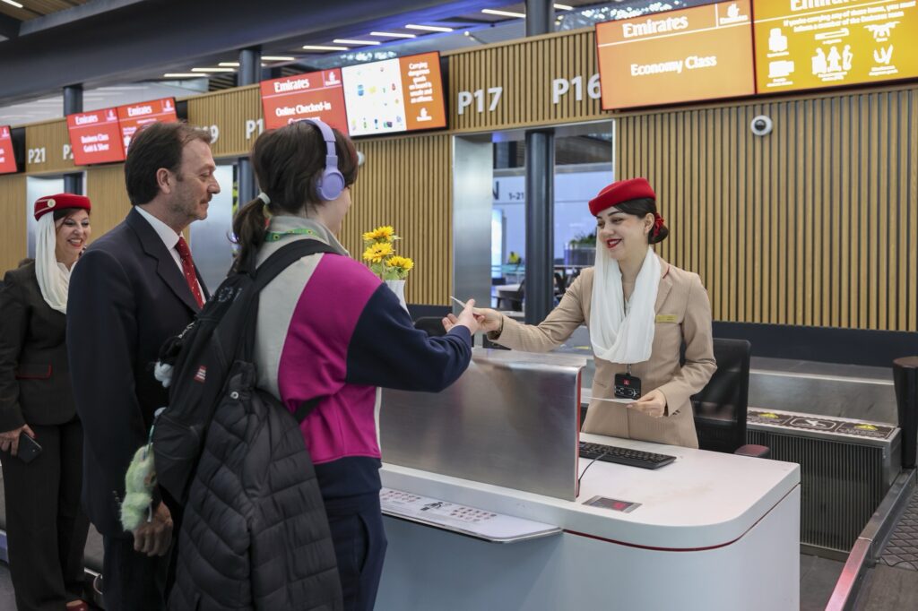 Emirates’ten İstanbul Havalimanı’nda “Otizm Dostu” Seyahat Provası