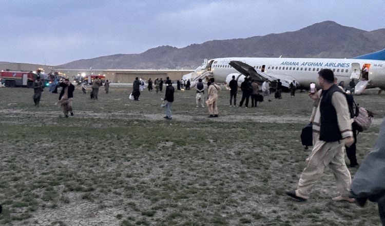 Ariana Afghan Airlines Uçağı Kabil’de Pistten Çıktı