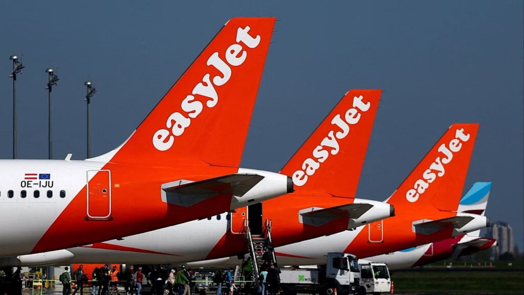 easyJet’e 5,2 Milyar Sterlinlik Castlelake Teklifi