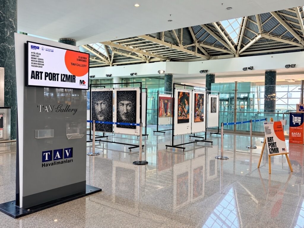 Adnan Menderes Havalimanı’nda “Art Port İzmir” Sergisi
